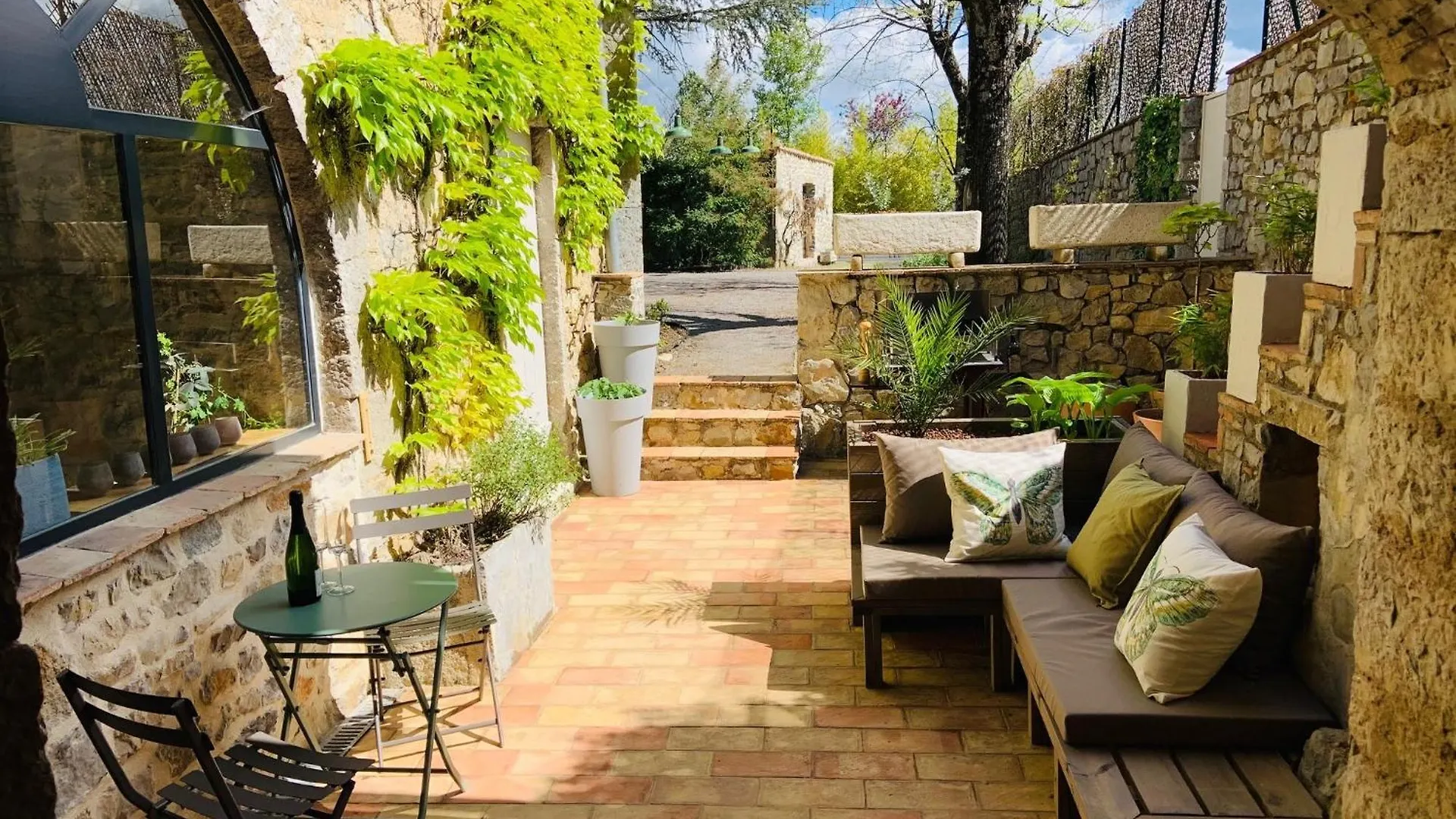 Relais De Poste Apartment South Ardeche Saint-Andre-de-Cruzieres 0*,